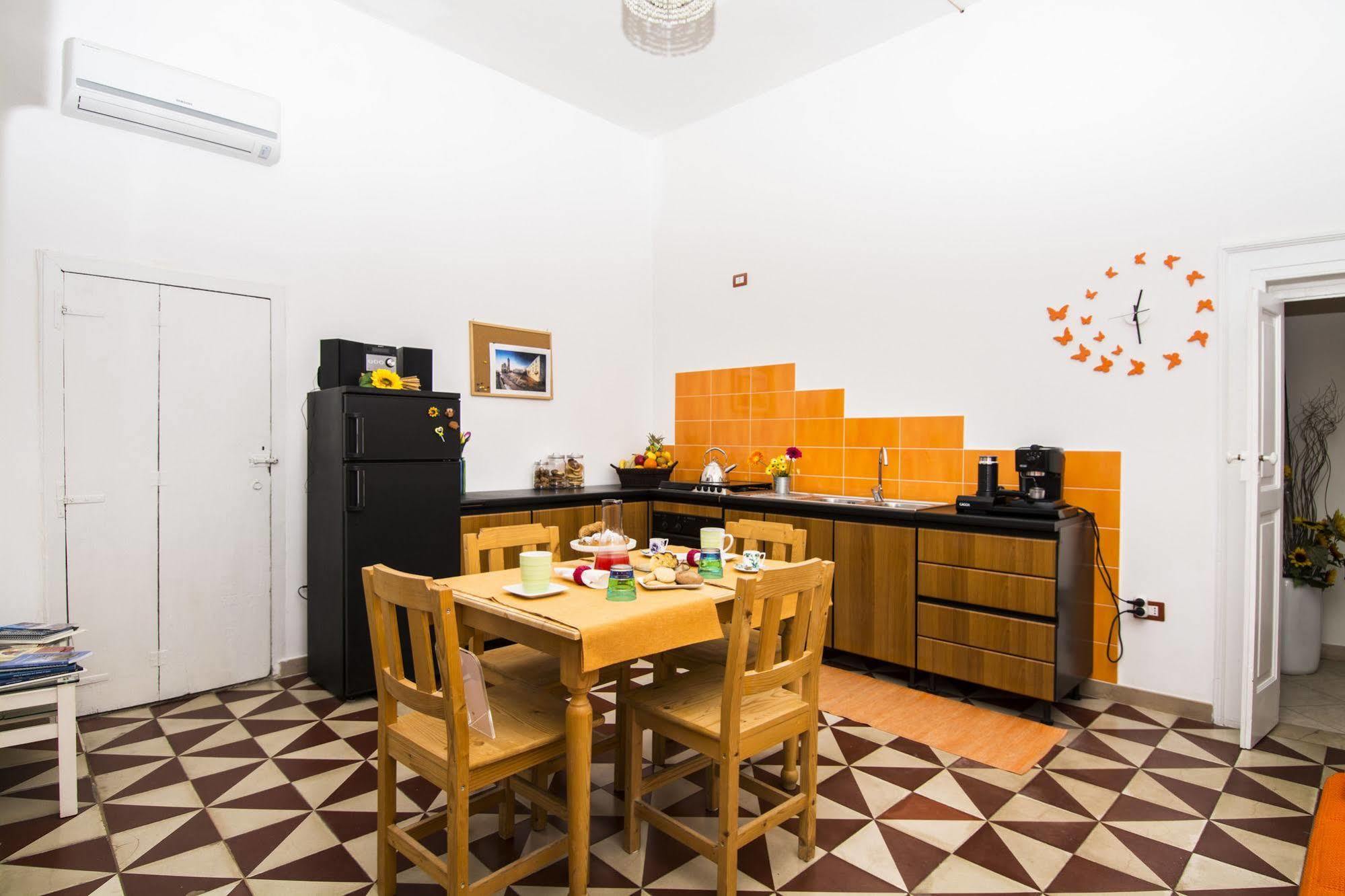 Terra Del Sole Bed & Breakfast Trani Exterior photo